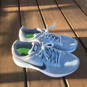Nike Women's Running Shoes Size 9.5